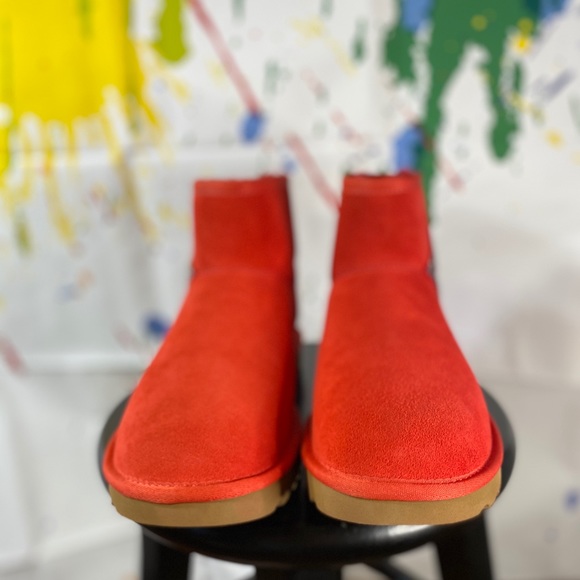 UGG CLASSIC MINI STAR RED - Picture 6 of 9